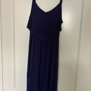 Bundle* Maternity nursing nightgowns (2)